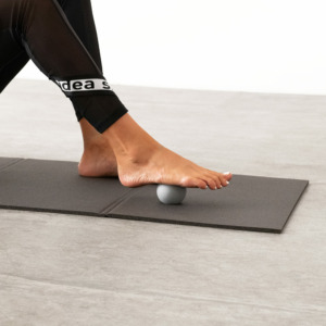 1275 hard massage ball grey (7)