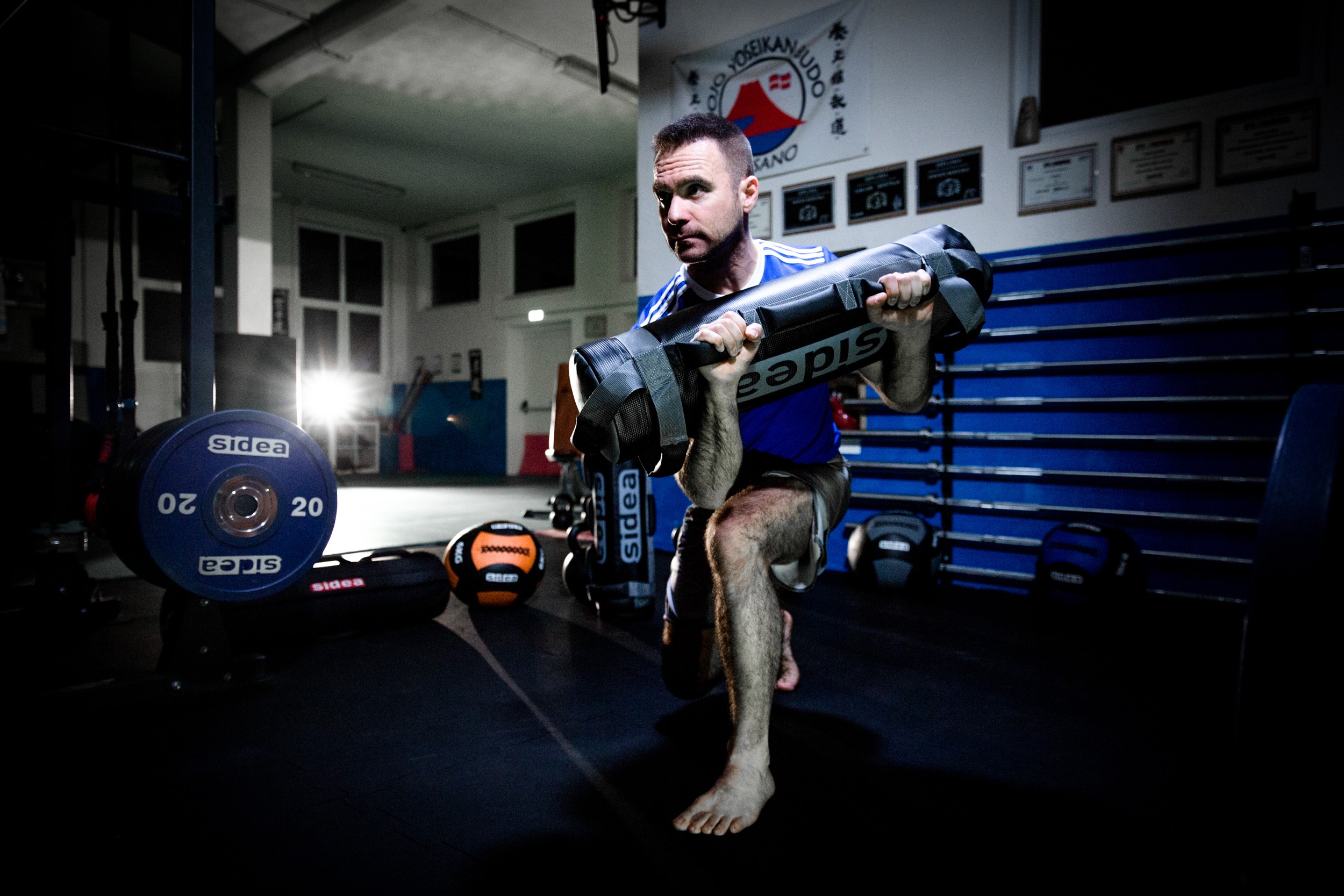 si-sand-bag-preloaded-functional-training-5-10-15-20-25-kg-weight-weighted-grip-handles