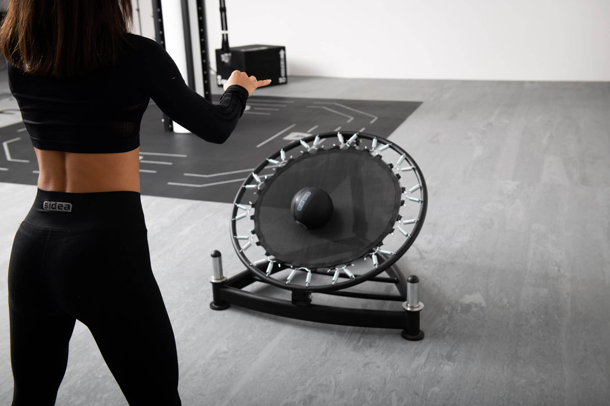 3604 Ball Trampoline copertina