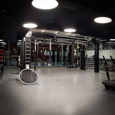 World-Class-Red-Side-OUTRACE-R2-6