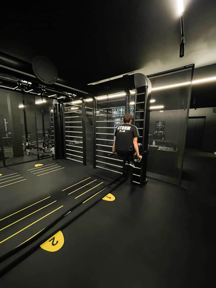 Storm-Club-Monza-fitness-boutique-Outrace