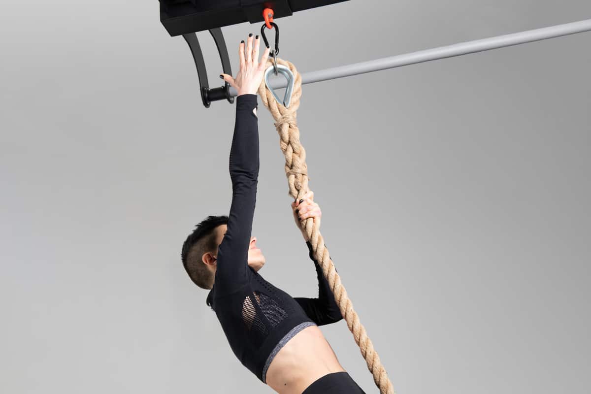 1204-1206 CLIMBING ROPE