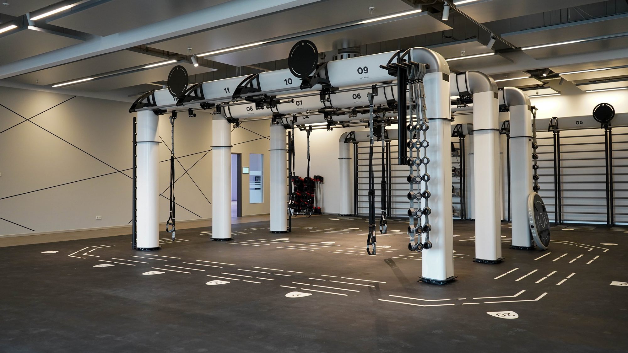 Outrace R3-6 Black&White at @bavareseclub, Germany copertina