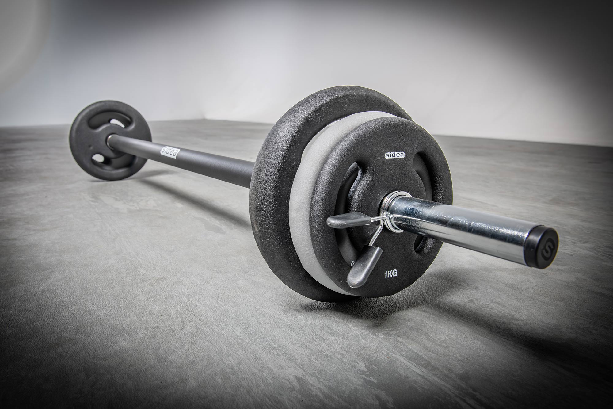 Sidea 28mm barbell collars for studio bars and standard weightlifting equipment