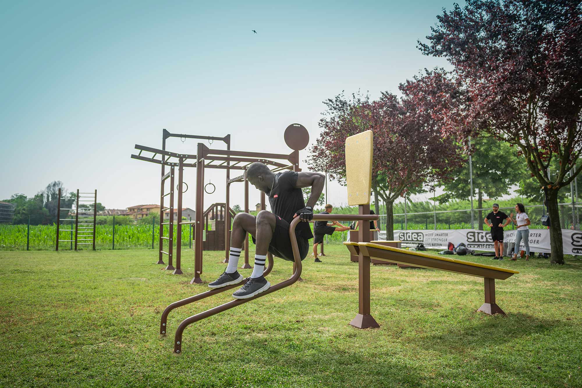 copertina 9085-2 Public Island Bench-Dips