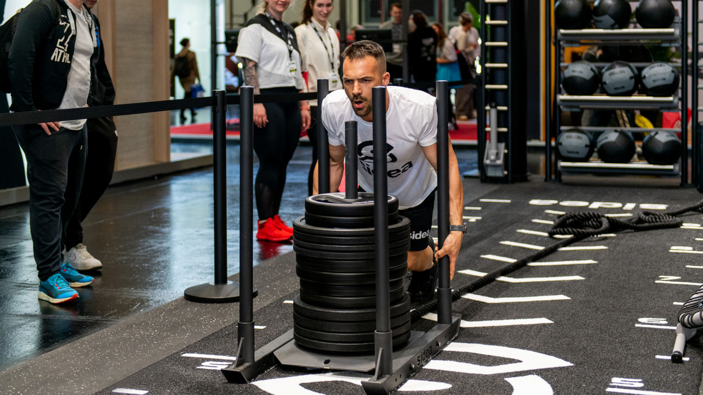 stand-fibo-colonia-2025-push-sled